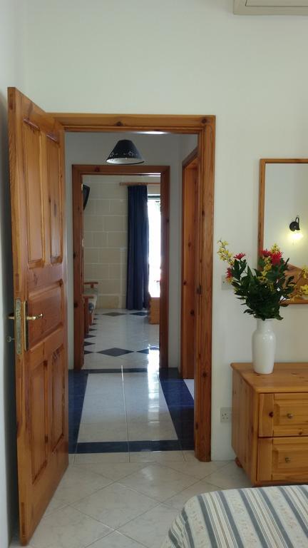 Villa Xemxija Xlendi Szoba fotó